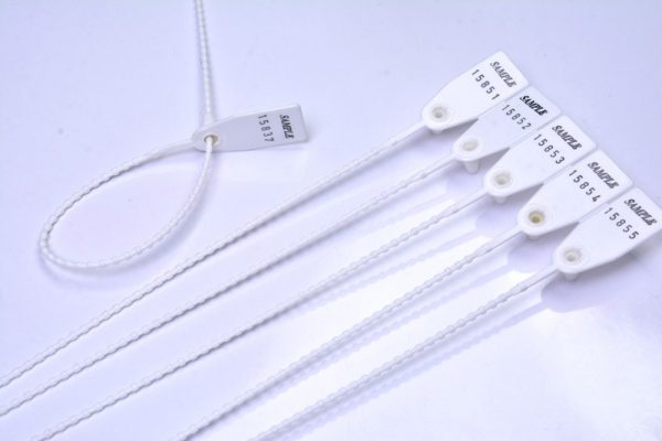 پلمپ پلاستیکی قلابی